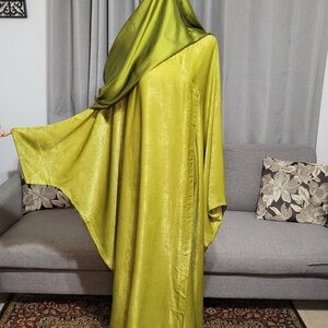 Elegant khaliji abaya Kaftan